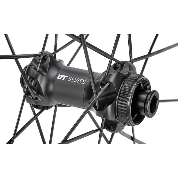 Dt-swiss DT Swiss P 1800 Spline 32 Vorderrad 28" Disc CL 100/12mm Thru-Axle Schwarz 3 Dt-swiss DT Swiss P 1800 Spline 32 Vorderrad 28" Disc CL 100/12mm Thru-Axle Schwarz – Bild 3